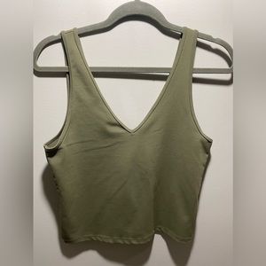 Abercrombie and Fitch soft A&F collection cropped v neck tank • L • lightly worn